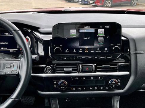 Certified 2023 Nissan Pathfinder Platinum image 7