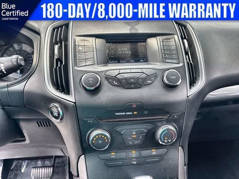 Used 2018 Ford Edge SE FWD image 25