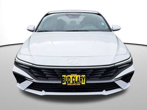 New 2026 Hyundai Elantra Blue image 2