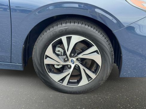 Used 2025 Subaru Legacy Premium AWD/4WD image 7