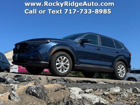 Used 2025 Honda CR-V LX image 1