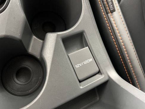 Used 2024 Subaru Crosstrek 2.5i Limited w/ Popular Package #3A image 34