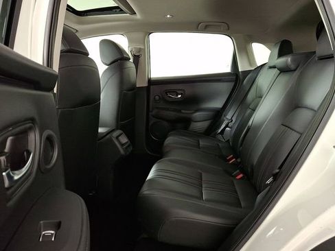 Used 2024 Honda HR-V EX-L image 13