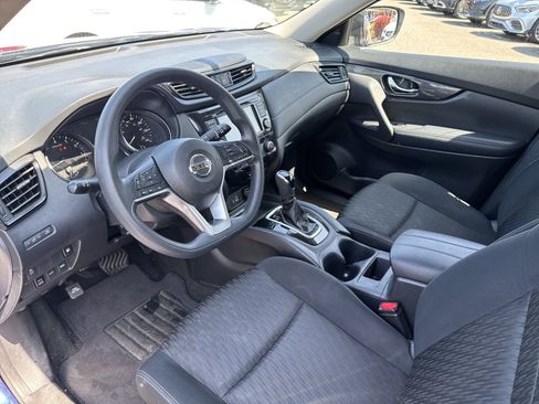 Used 2018 Nissan Rogue S AWD/4WD image 13
