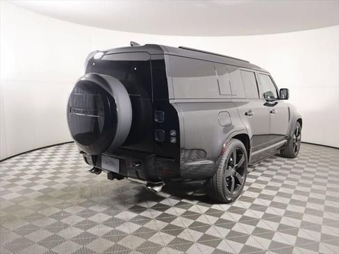 New 2025 Land Rover Defender 130 V8 AWD/4WD image 5