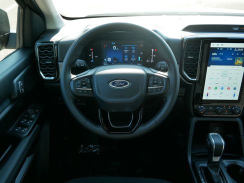 New 2025 Ford Ranger XLT w/ FX4 Off-Road Package AWD/4WD image 11