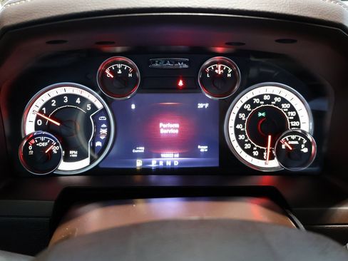 Used 2017 RAM 3500 Laramie image 15