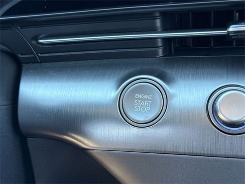 New 2026 Hyundai Kona SE image 13