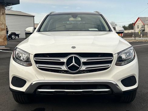 Used 2019 Mercedes-Benz GLC 300 w/ Premium Package image 9