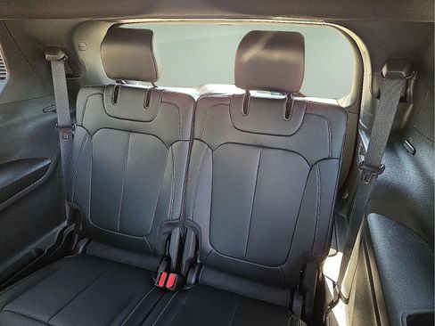 New 2026 Jeep Grand Cherokee L Limited w/ Limited Altitude Package AWD/4WD image 11