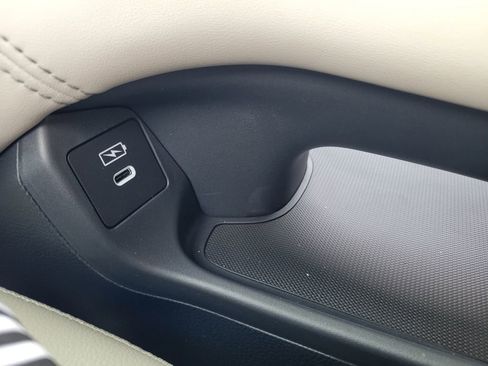 New 2026 Honda HR-V EX-L image 25