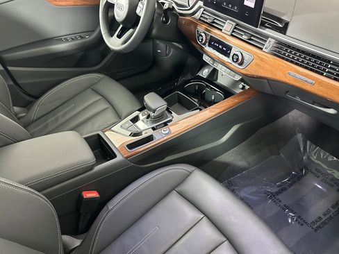 Used 2022 Audi A4 2.0T Premium w/ Convenience Package image 14