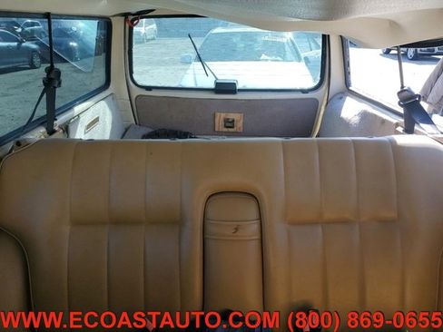 Used 1989 Volvo 240 DL image 10