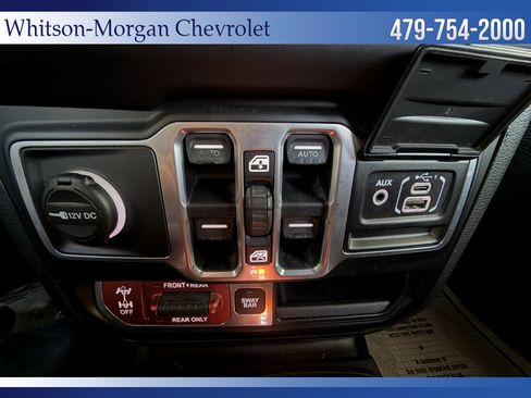 Used 2018 Jeep Wrangler Unlimited Rubicon w/ Steel Bumper Group image 28