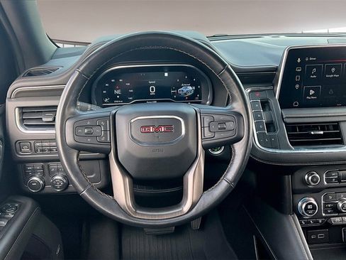 Used 2023 GMC Yukon XL AT4 w/ AT4 Premium Package image 5