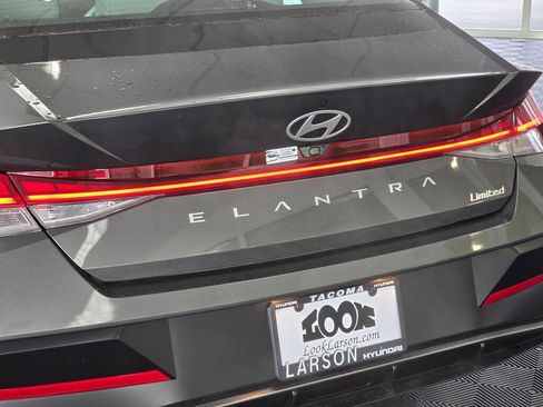 New 2026 Hyundai Elantra Limited image 14