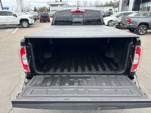 Certified 2022 GMC Canyon AT4 image 10