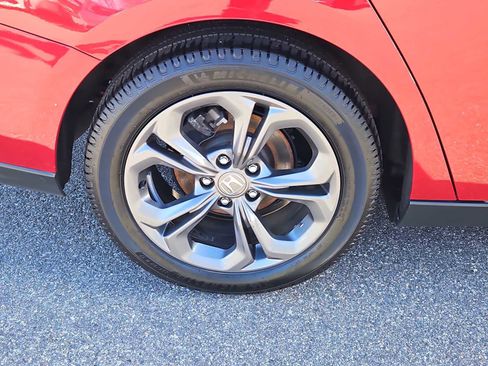 Certified 2023 Honda Accord EX image 4