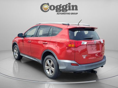 Used 2015 Toyota RAV4 XLE image 3
