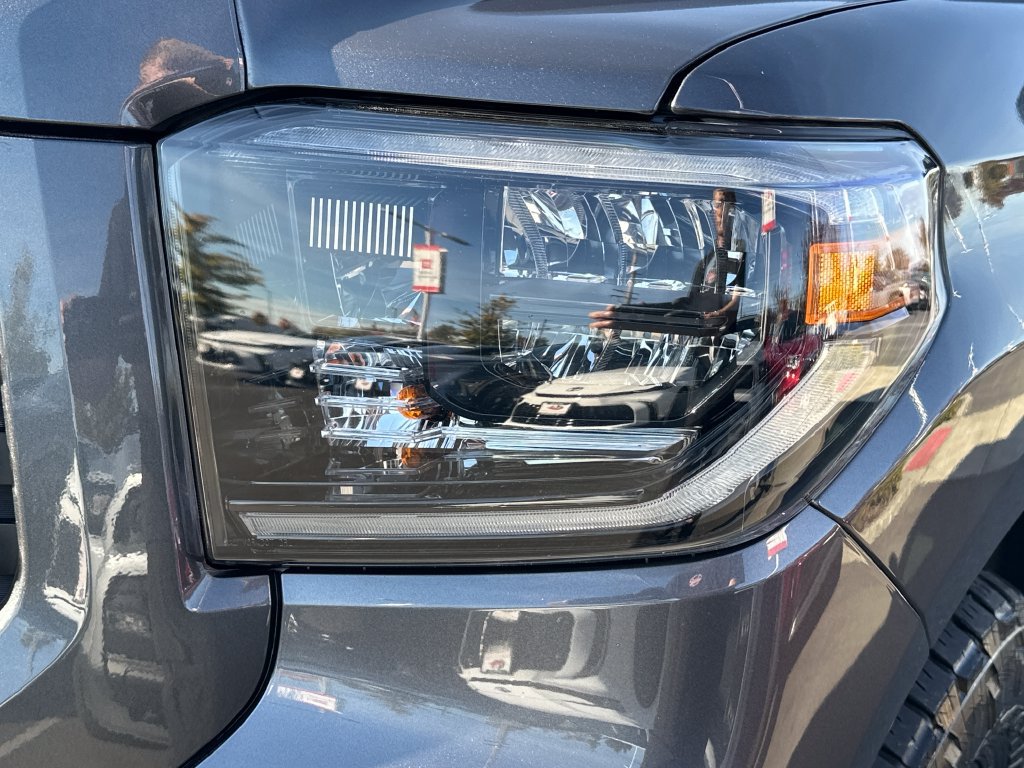 Certified 2021 Toyota Tundra TRD Pro AWD/4WD image 9