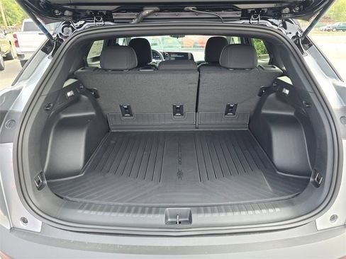 New 2025 Chevrolet Blazer EV LT w/ LPO, All-Weather Mat Package image 7