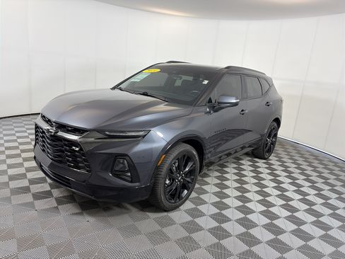 Used 2021 Chevrolet Blazer RS w/ Enhanced Convenience Package AWD/4WD image 2