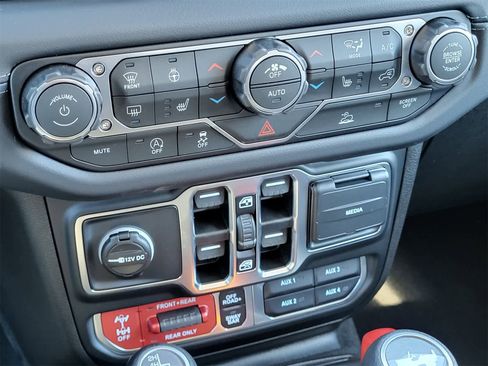 New 2026 Jeep Wrangler Unlimited Rubicon image 12