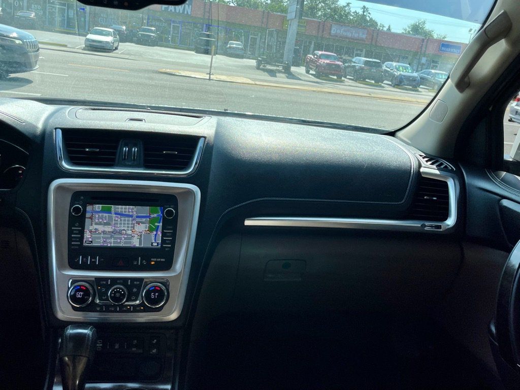 Used 2017 GMC Acadia Limited SLT FWD image 30