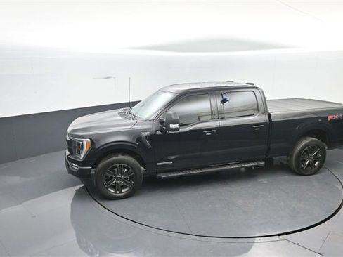 Certified 2022 Ford F150 Lariat w/ Equipment Group 502A High image 28