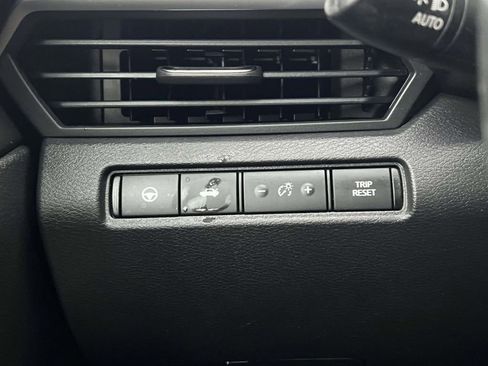 Used 2019 Nissan Altima 2.5 SV image 22