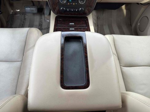 Used 2014 GMC Yukon Denali image 23