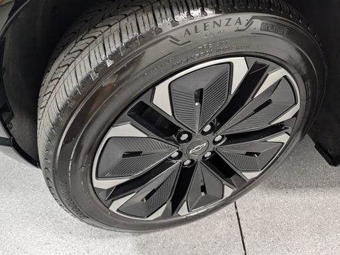 Certified 2024 Chevrolet Blazer EV RS AWD/4WD image 9