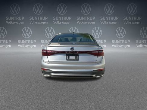 Used 2025 Volkswagen Jetta SE w/ Sunroof Package FWD image 38