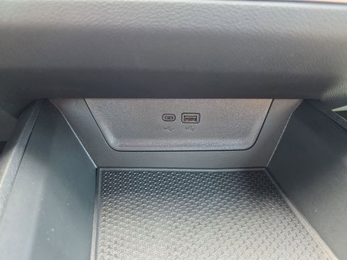 New 2026 Chevrolet Equinox ACTIV w/ Safety and Technology Package FWD image 23