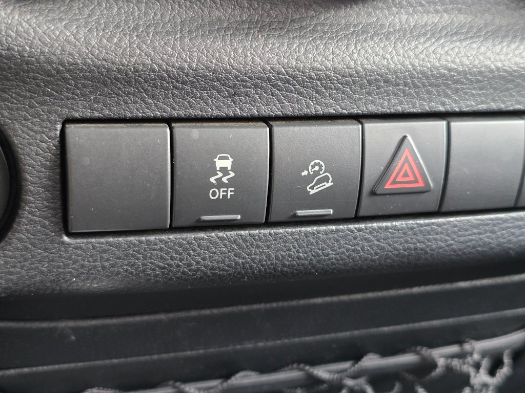 Used 2011 Jeep Wrangler Unlimited Sport AWD/4WD image 27