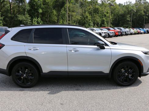 Used 2026 Honda CR-V Sport Touring image 9