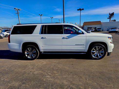 Used 2019 Chevrolet Suburban Premier image 24