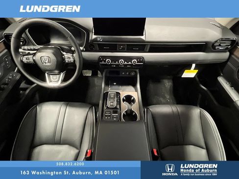 New 2026 Honda Pilot Elite image 3