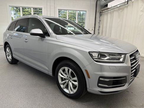 Used 2017 Audi Q7 3.0T Premium Plus AWD/4WD image 3