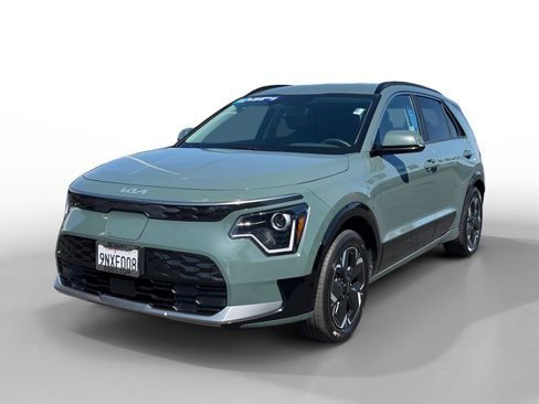 Used 2024 Kia Niro Wind FWD image 1