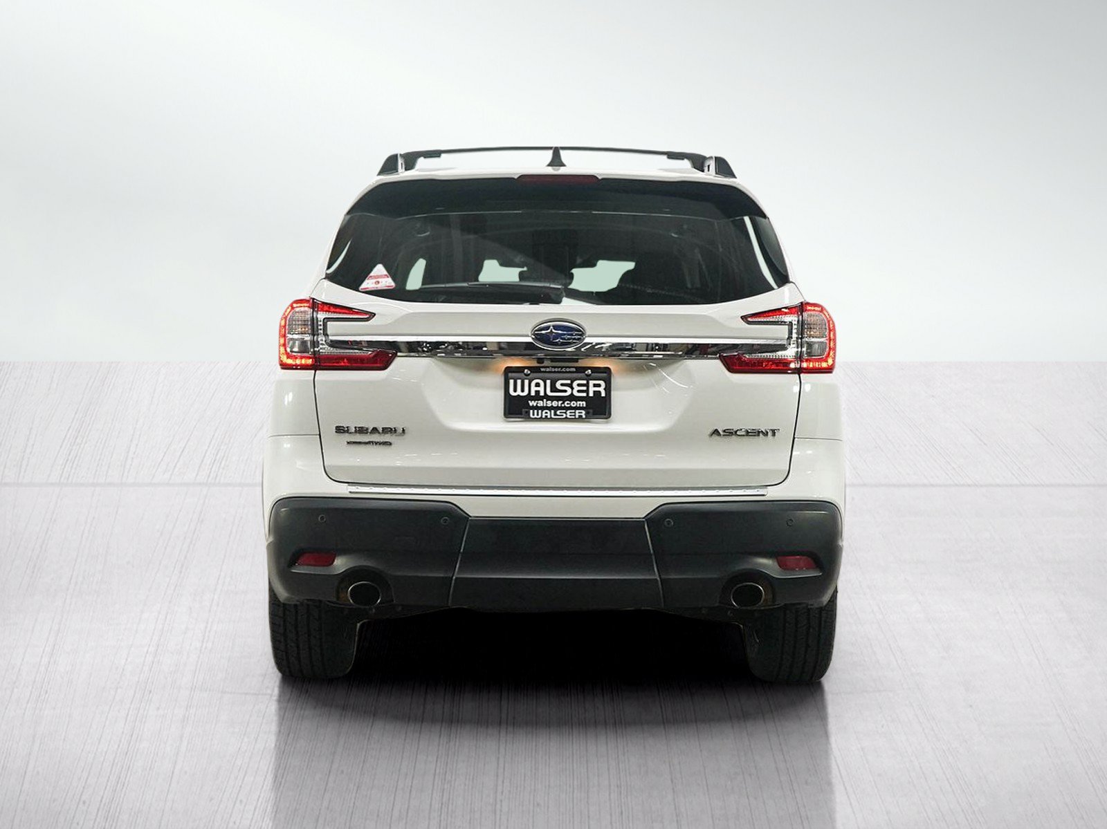 Used 2023 Subaru Ascent Premium w/ Convenience Package AWD/4WD image 4
