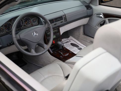 Used 2001 Mercedes-Benz SL 500 image 30
