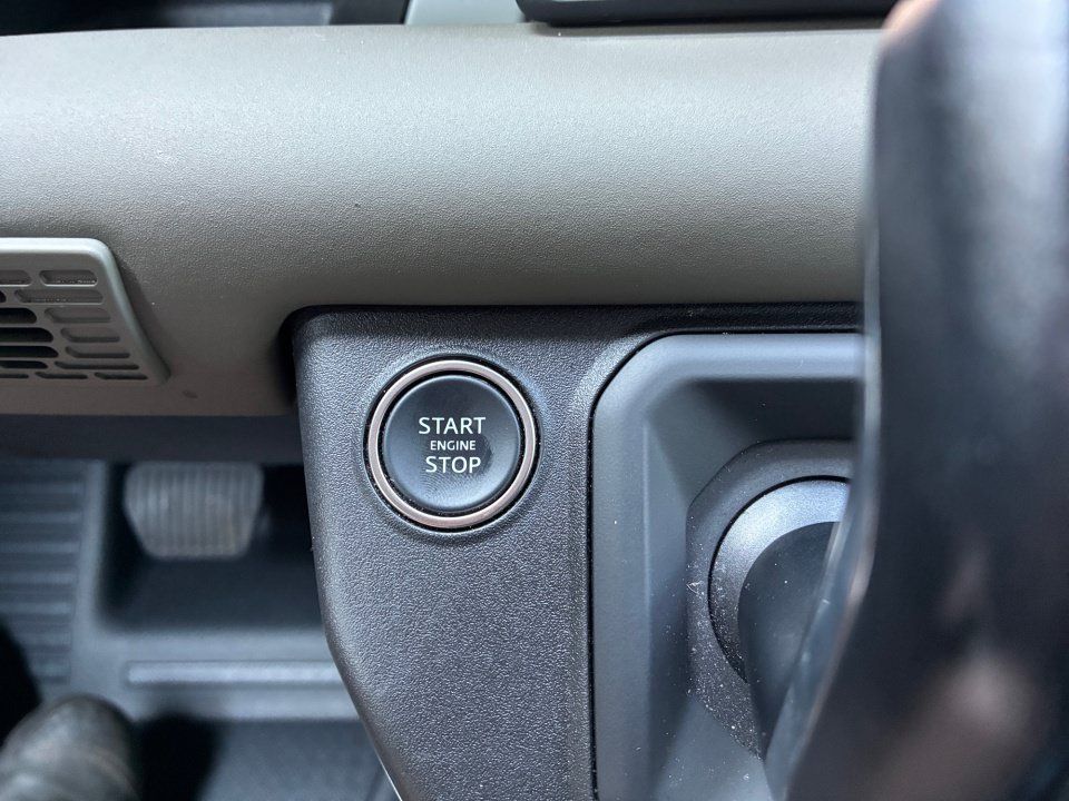 Certified 2024 Land Rover Defender 110 S AWD/4WD image 20