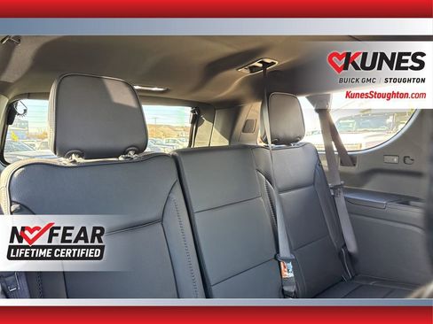 Used 2025 GMC Yukon XL Denali image 47