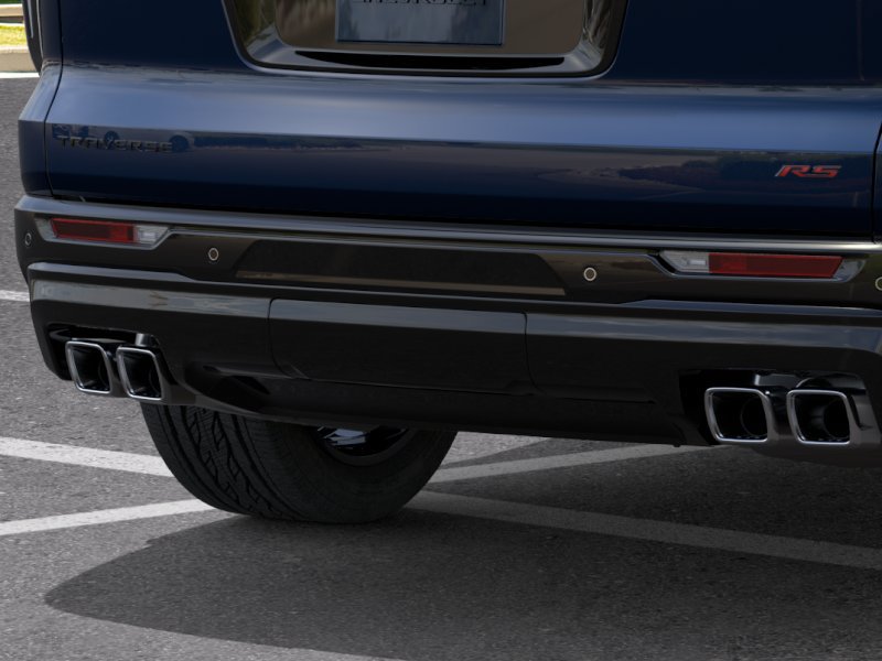 New 2027 Chevrolet Traverse RS w/ LPO, Floor Liner Package FWD image 15