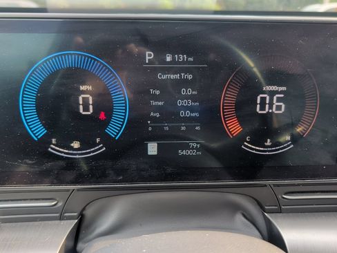 Used 2024 Hyundai Kona SEL FWD image 10