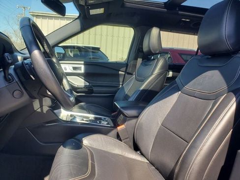Used 2021 Ford Explorer ST w/ Equipment Group 401A AWD/4WD image 5