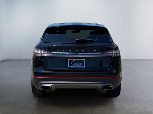 Used 2021 Lincoln Nautilus Reserve AWD/4WD image 6