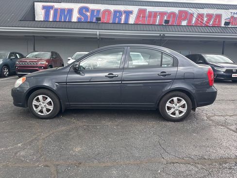 Used 2011 Hyundai Accent GLS w/ Premium Pkg 4 image 10