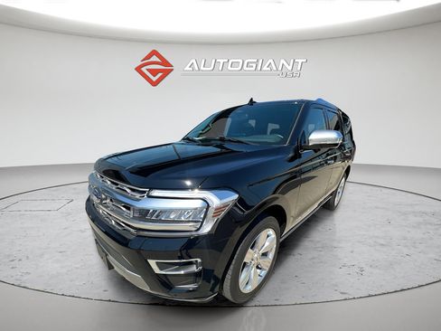 Used 2023 Ford Expedition Platinum AWD/4WD image 14